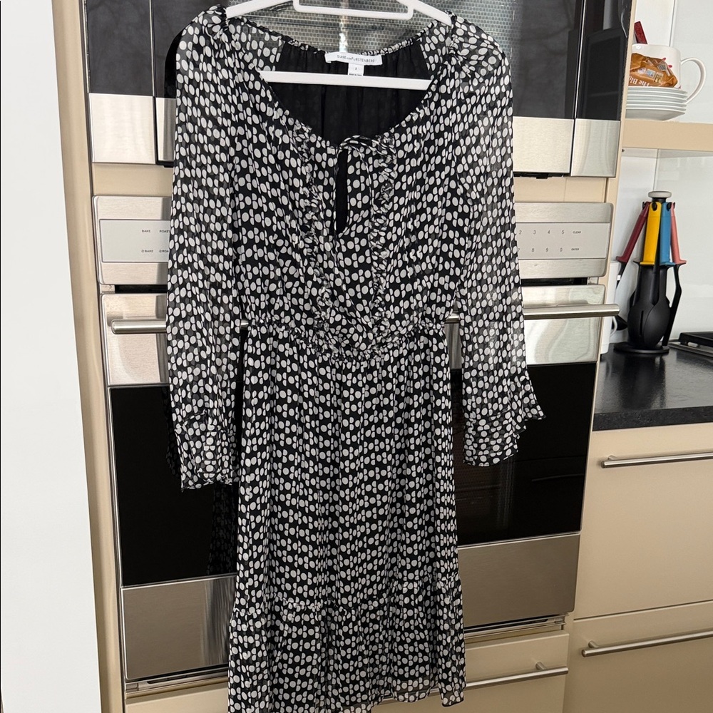 Diane Von Furstenberg Monochrome Long Sleeve Dress